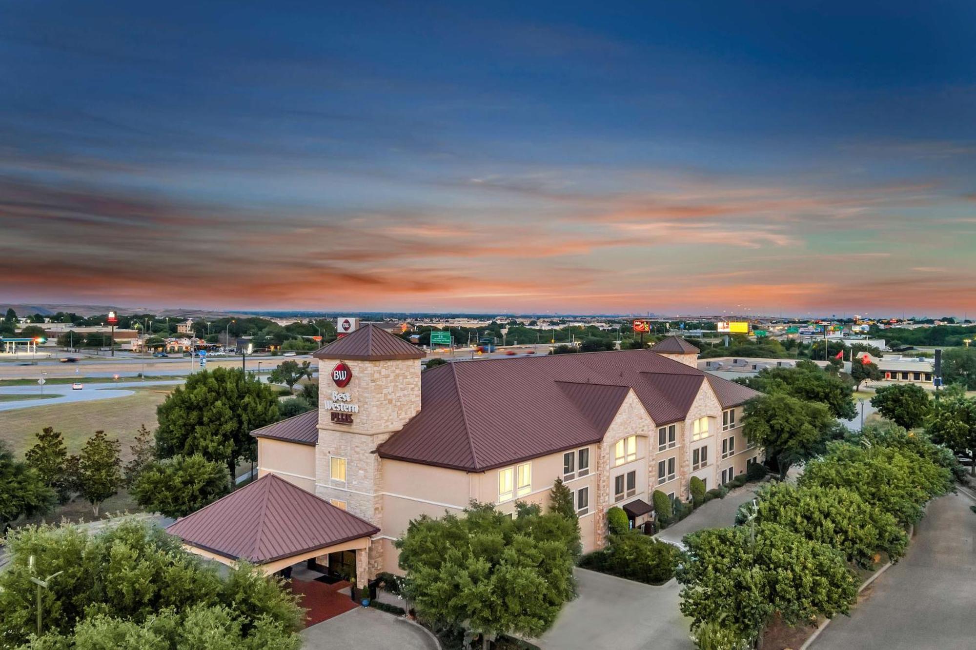 Best Western Plus Lewisville Flower Mound Exterior foto